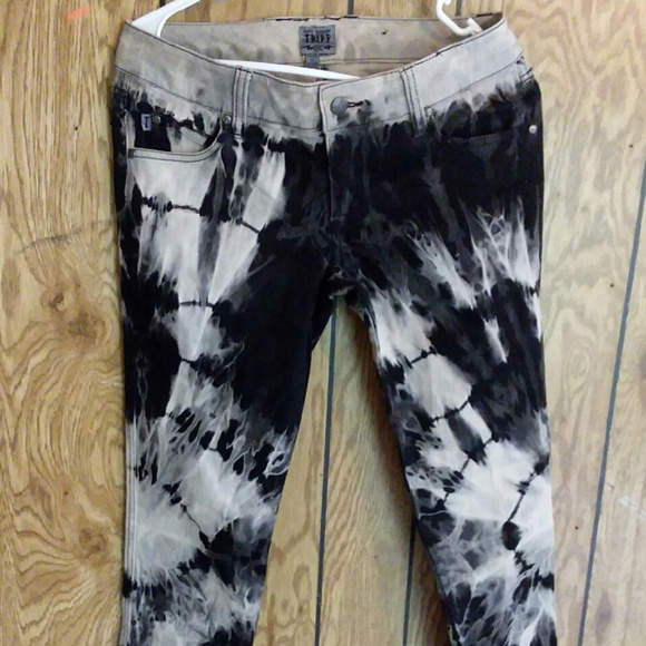 Tripp nyc Other - Tripp NYC skinny jeans 28x30 tie dyed